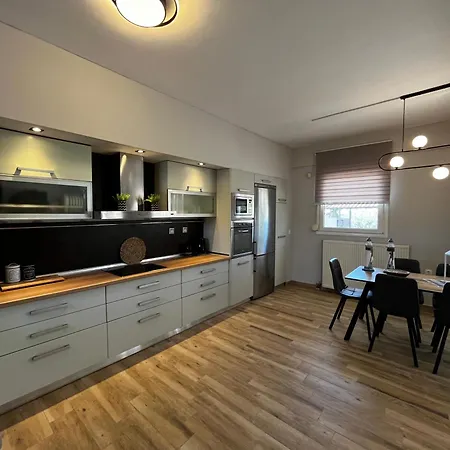 Jordan's Garden Maisonette بيت للعطل