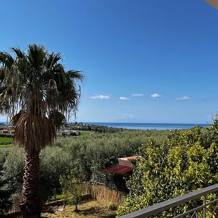 Jordan's Garden Maisonette بيت للعطل