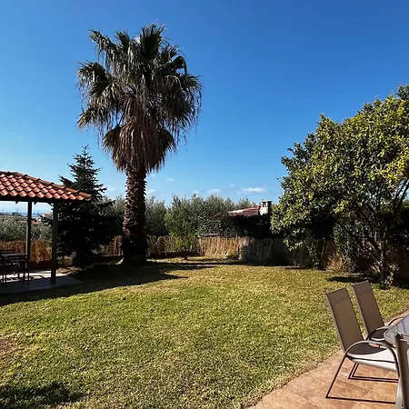 Jordan's Garden Maisonette