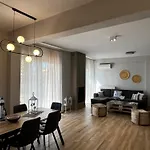 Jordan's Garden Maisonette