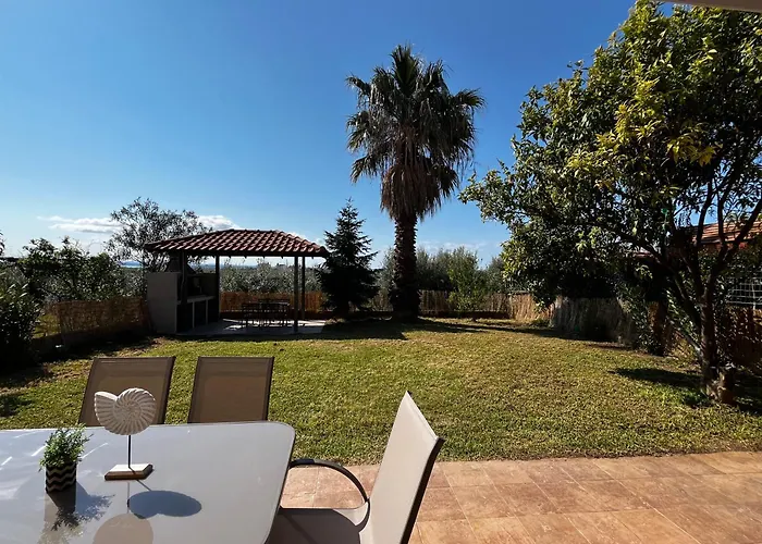 Jordan's Garden Maisonette * Nea Moudania
